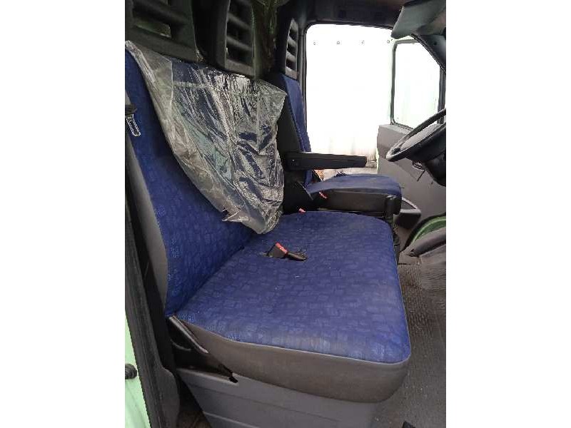 iveco daily caja cerrada (1999 =>) del año 2003