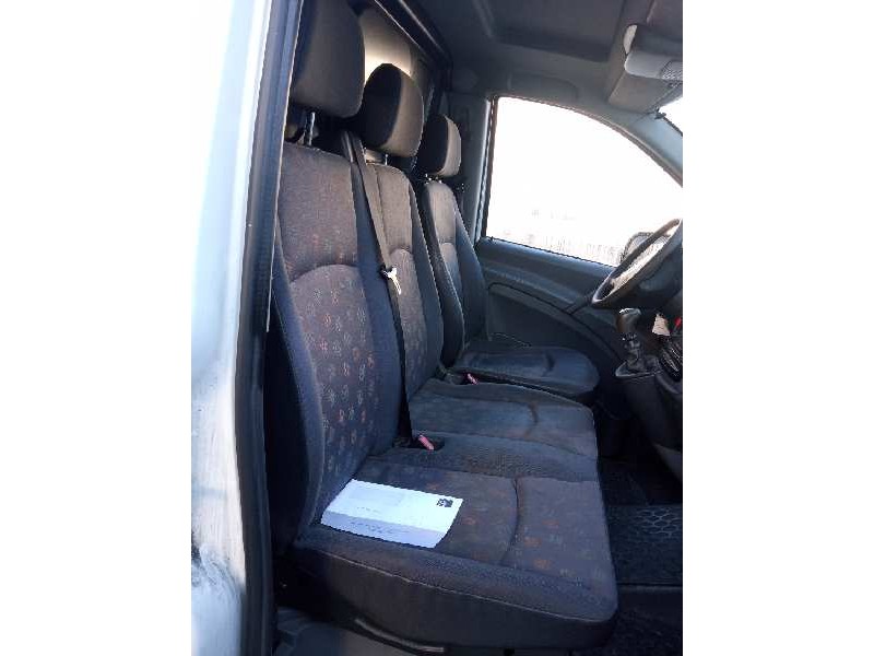 mercedes-benz vito caja cerrada 6.03  del año 2010
