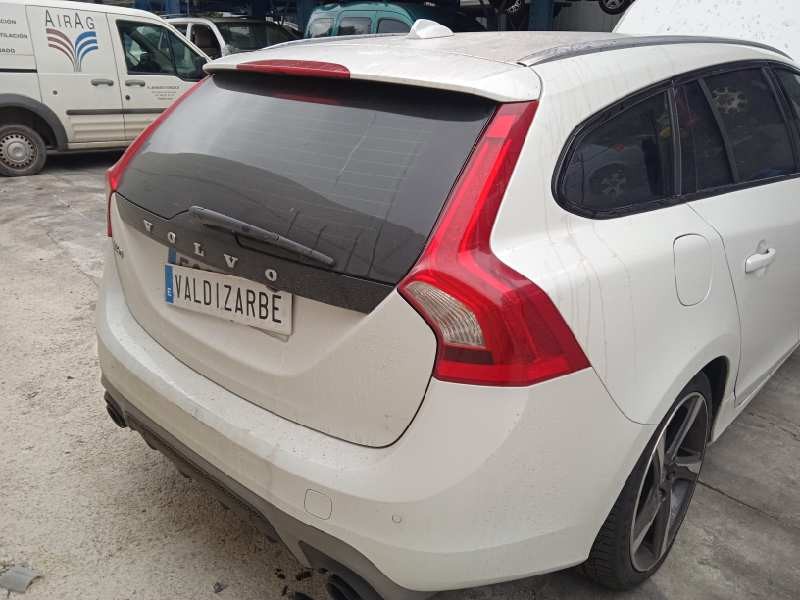 volvo v60 familiar del año 2020