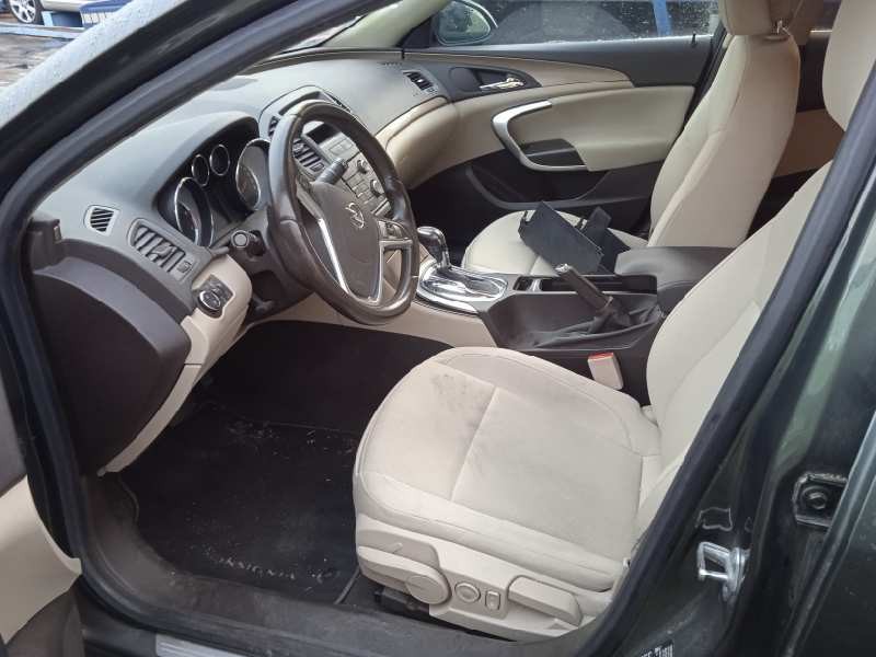 opel insignia sports tourer del año 2009