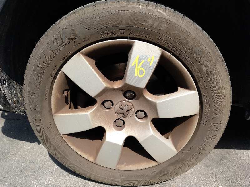 peugeot 5008 del año 2010