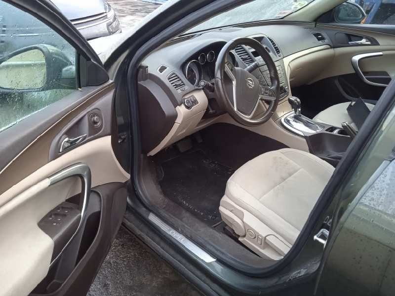 opel insignia sports tourer del año 2009