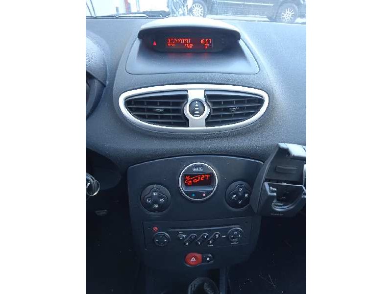 renault clio iii del año 2007