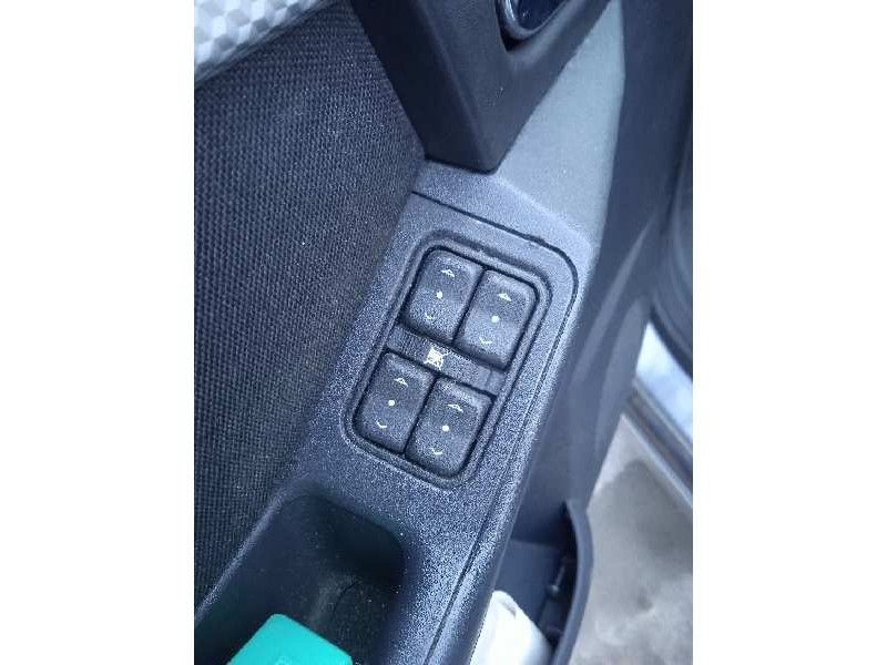 opel meriva del año 2007