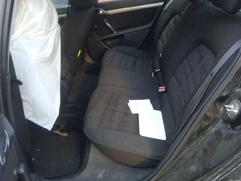 peugeot 407 del año 2009