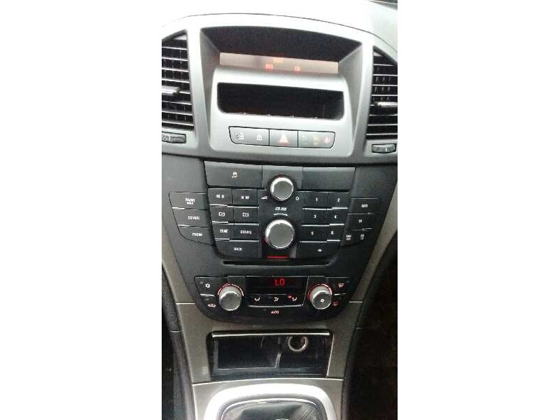 opel insignia berlina del año 2009