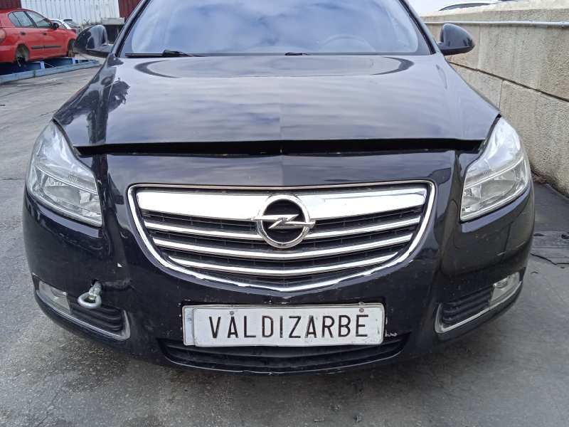 opel insignia berlina del año 2009