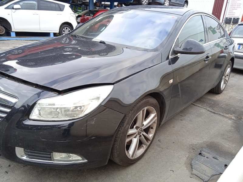 opel insignia berlina del año 2009