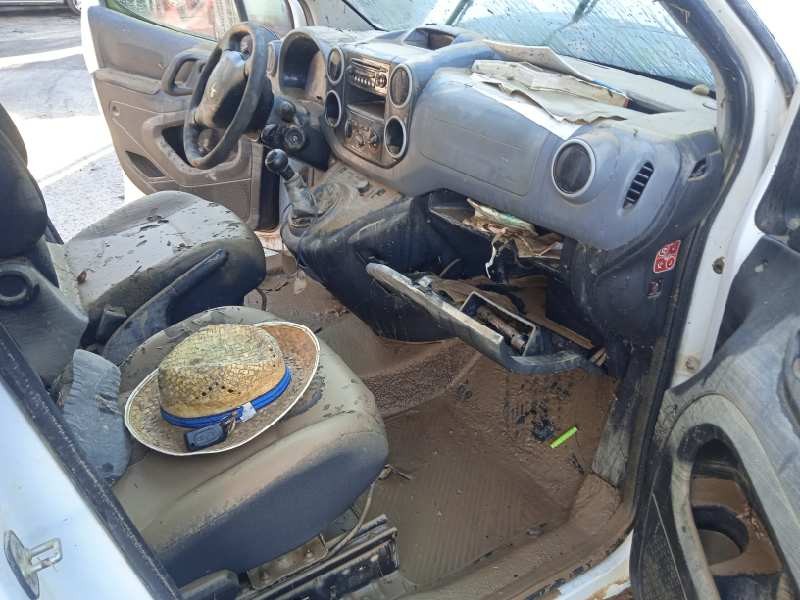 peugeot partner kombi del año 2012