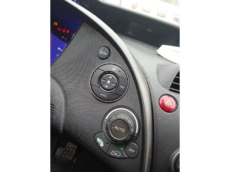 honda civic berlina 5 (fk) del año 2010