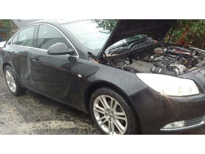 opel insignia berlina del año 2009