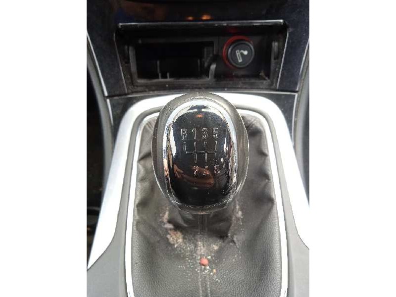 opel insignia berlina del año 2009