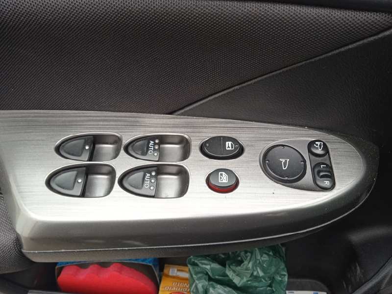 honda civic berlina 5 (fk) del año 2010