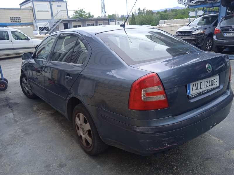skoda octavia berlina (1z3) del año 2005