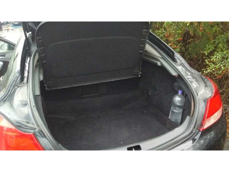 opel insignia berlina del año 2009