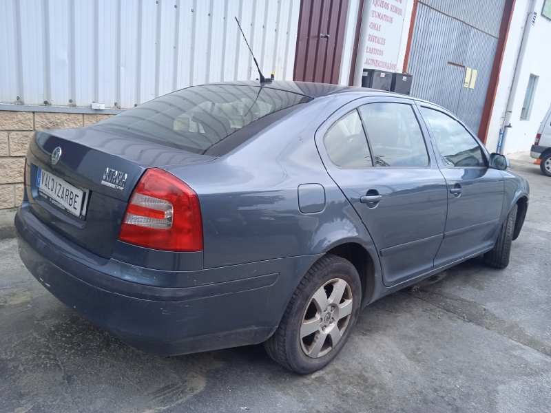 skoda octavia berlina (1z3) del año 2005