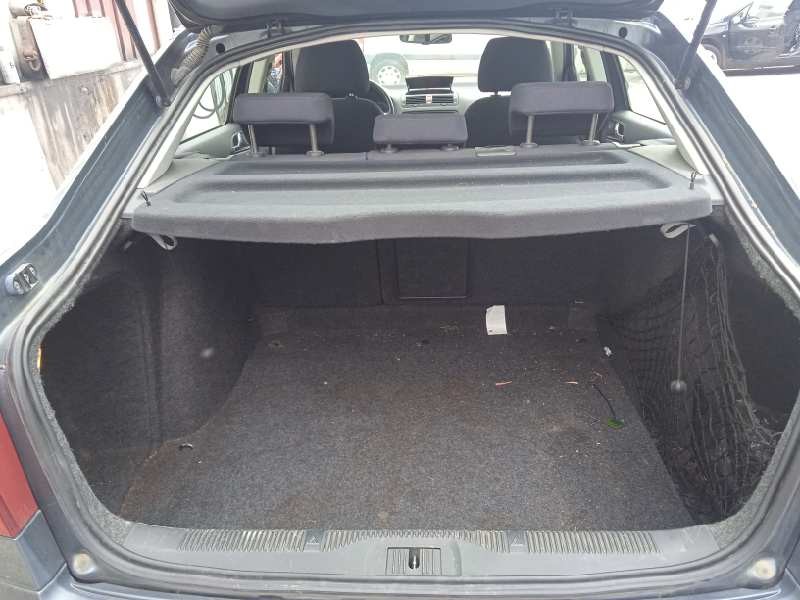 skoda octavia berlina (1z3) del año 2005