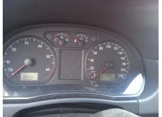 volkswagen polo (9n1) del año 2004 2