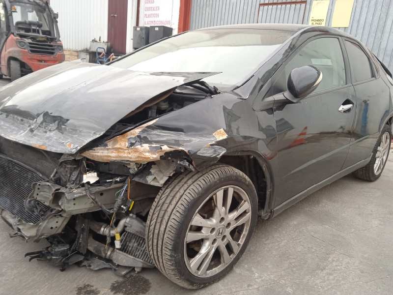 honda civic berlina 5 (fk) del año 2010