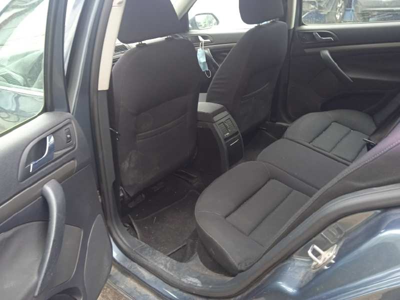 skoda octavia berlina (1z3) del año 2005