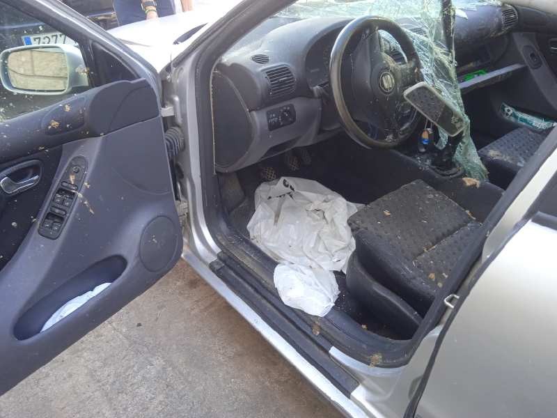 seat leon (1m1) del año 2000