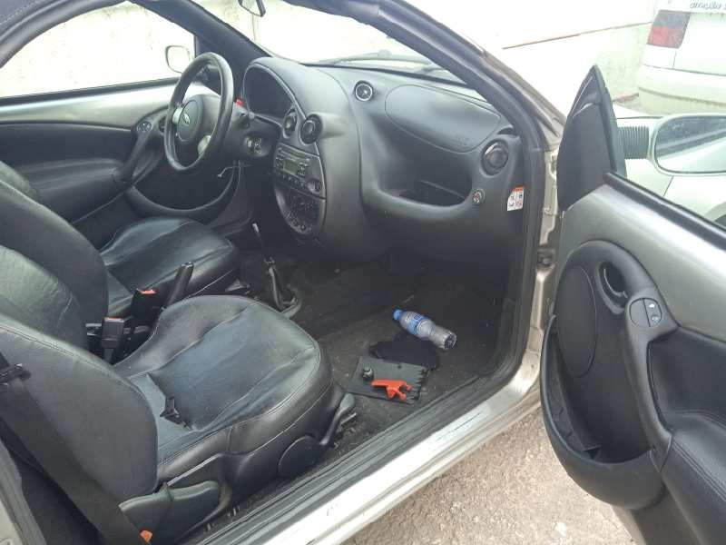 ford ka (ccq) del año 2004
