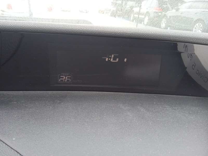 honda civic berlina 5 (fk) del año 2010