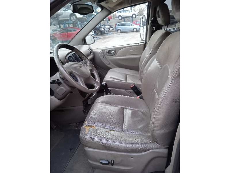 chrysler voyager (rg) del año 2003