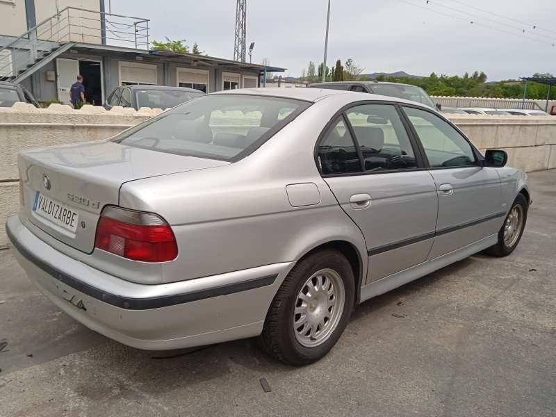 bmw serie 5 berlina (e39) del año 1999