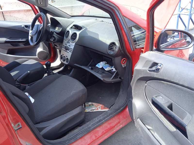 opel corsa d del año 2010