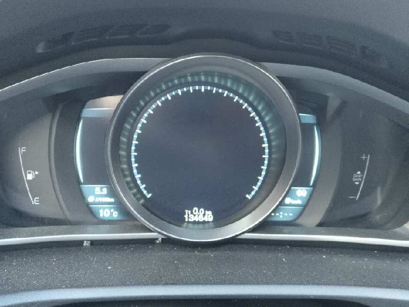 volvo v40 del año 2014