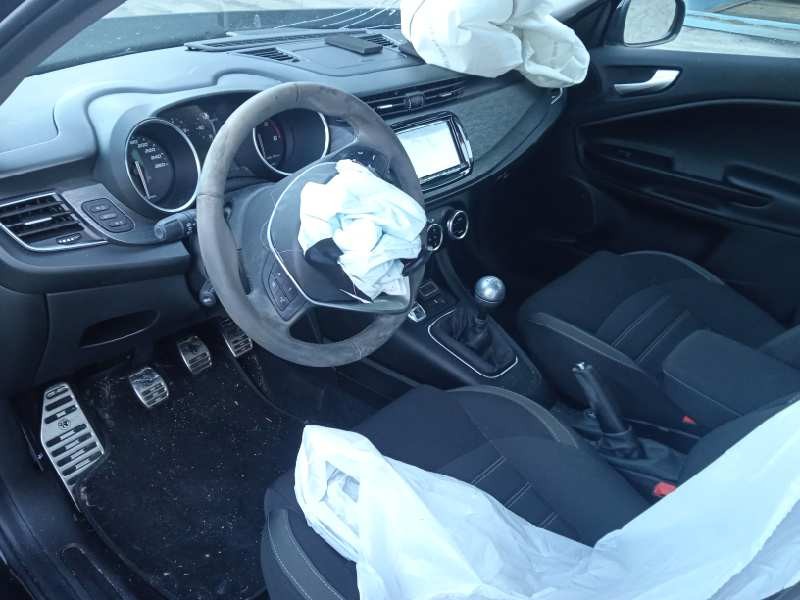 alfa romeo giulietta (191) del año 2019