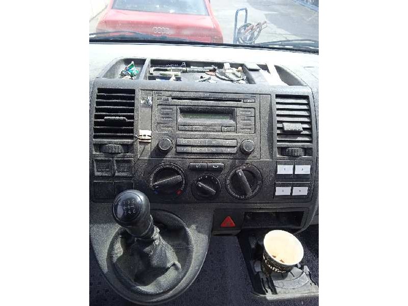 volkswagen t5 transporter/furgoneta del año 2008