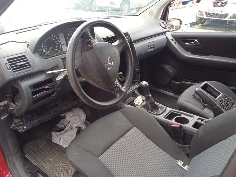 mercedes-benz clase a (w169) del año 2004