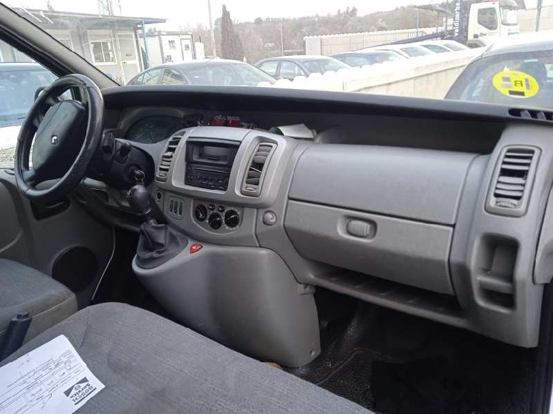 renault trafic combi (ab 4.01) del año 2007