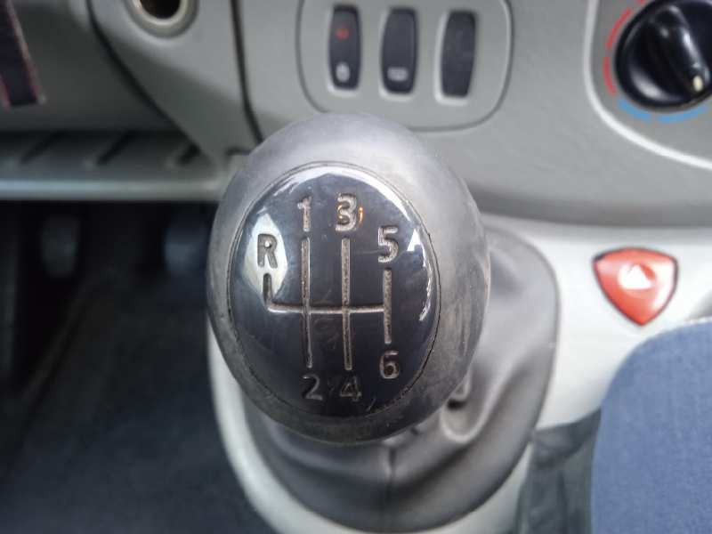 renault trafic combi (ab 4.01) del año 2007