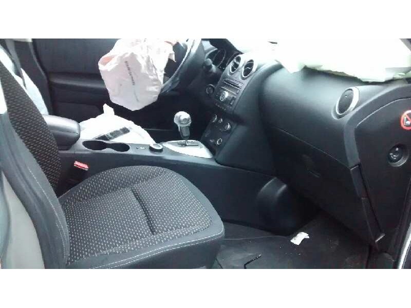 nissan qashqai (j10) del año 2008