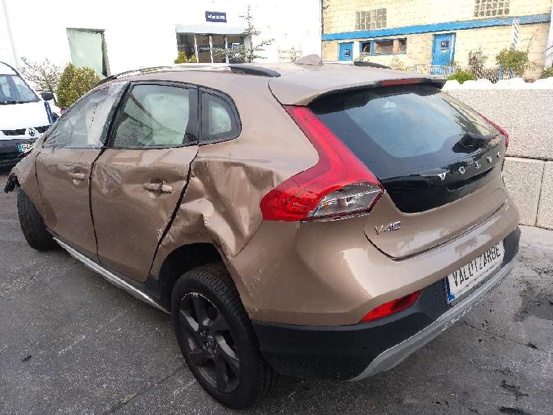 volvo v40 del año 2014