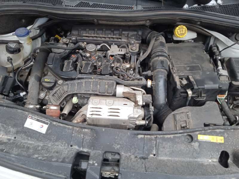 peugeot 2008 (--.2013) del año 2019