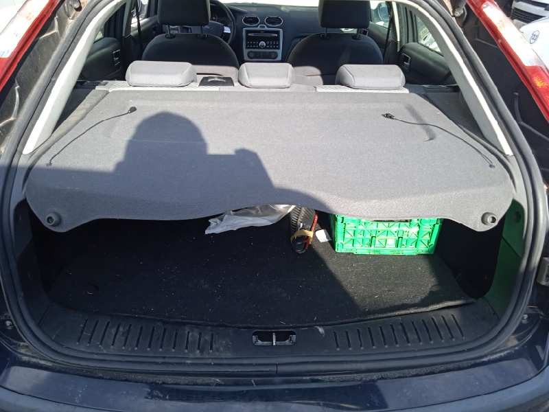 ford focus berlina (cap) del año 2005