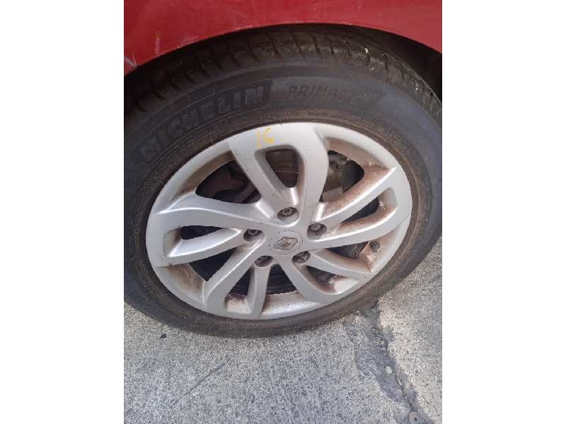 renault megane iii berlina 5 p del año 2015