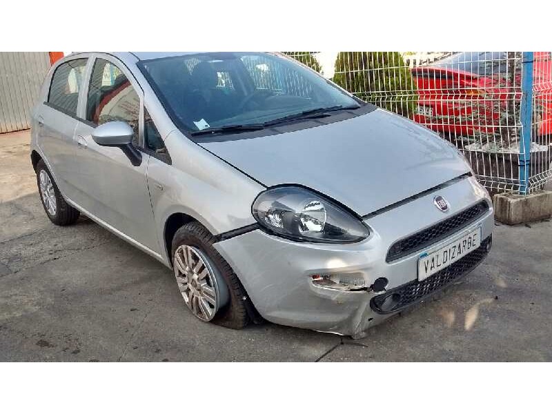 fiat punto (199) del año 2017