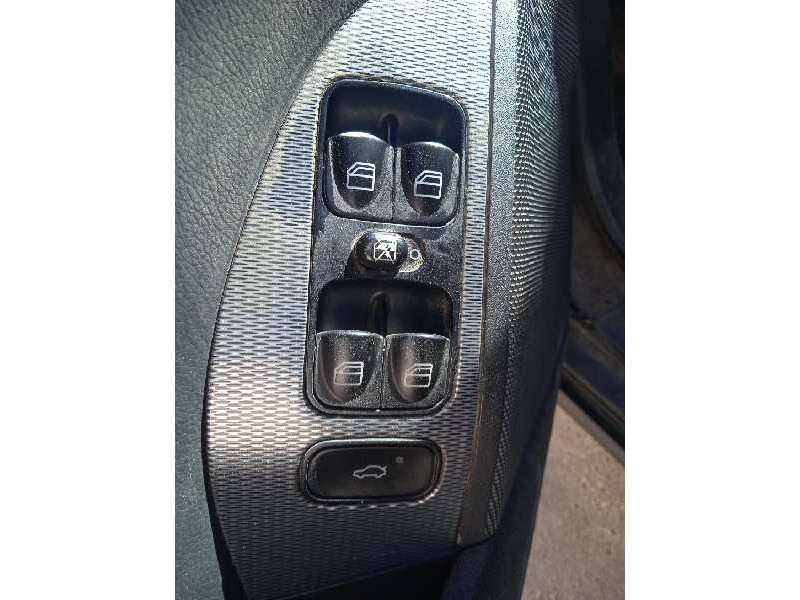 mercedes-benz clase clk (w209) coupe del año 2005