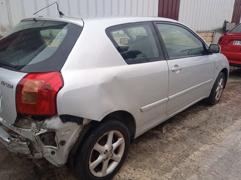 toyota corolla (e12) del año 2003