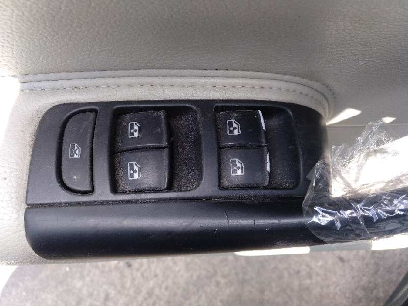 saab 9-3 sport sedán del año 2011