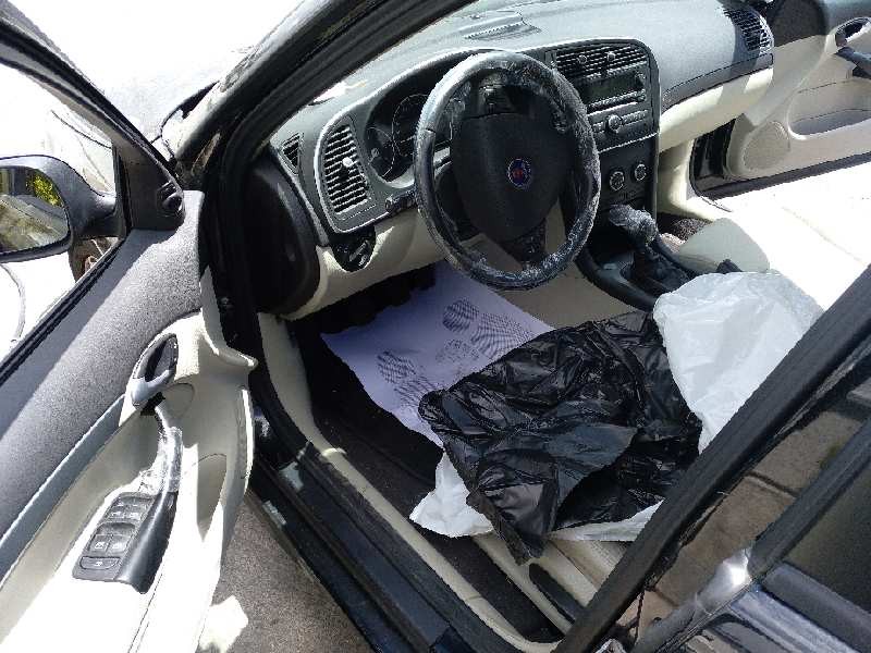 saab 9-3 sport sedán del año 2011