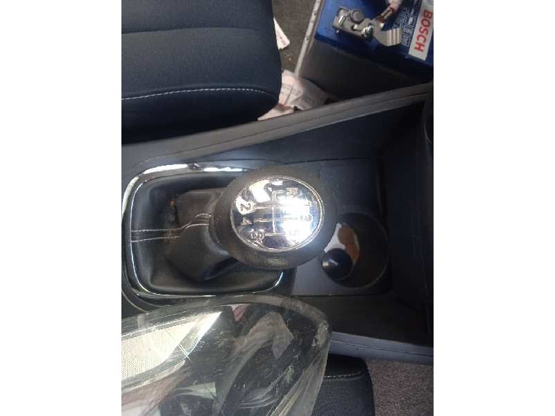 renault megane iii berlina 5 p del año 2015