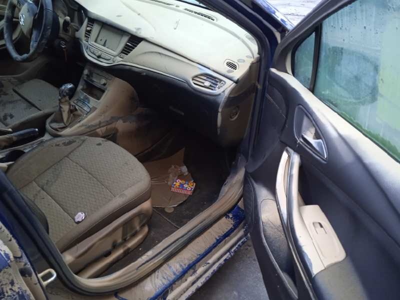 opel astra k lim. 5türig del año 2020