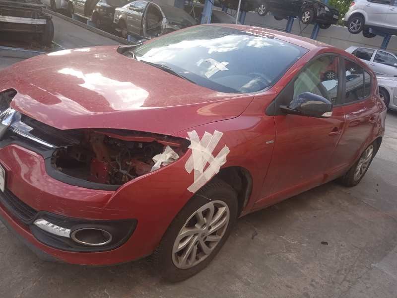 renault megane iii berlina 5 p del año 2015