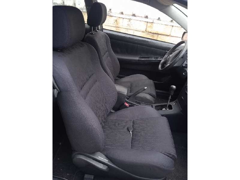 toyota corolla (e12) del año 2003